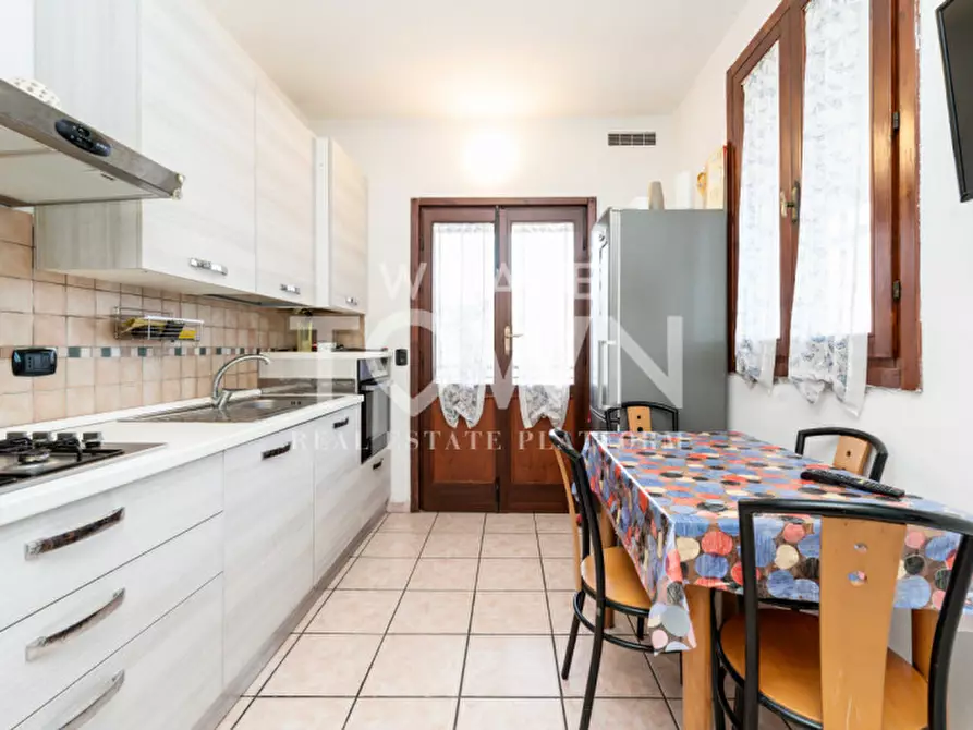 Immagine 2 di Appartamento in vendita  in Via Fratelli Ruffini, 19c a San Giuliano Milanese