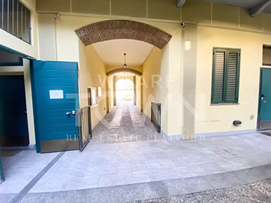 Immagine 11 di Appartamento in affitto  in Via Monviso, 36 a Milano