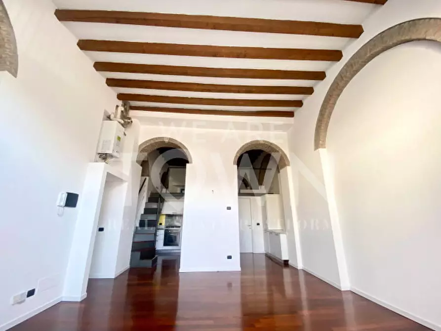 Immagine 15 di Appartamento in affitto  in Via Monviso, 36 a Milano