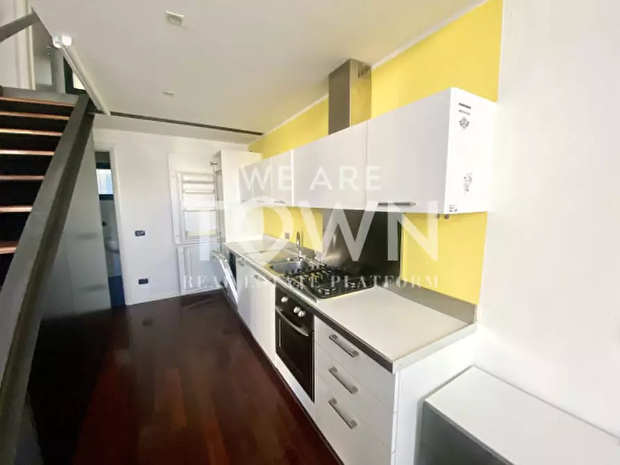 Immagine 19 di Appartamento in affitto  in Via Monviso, 36 a Milano