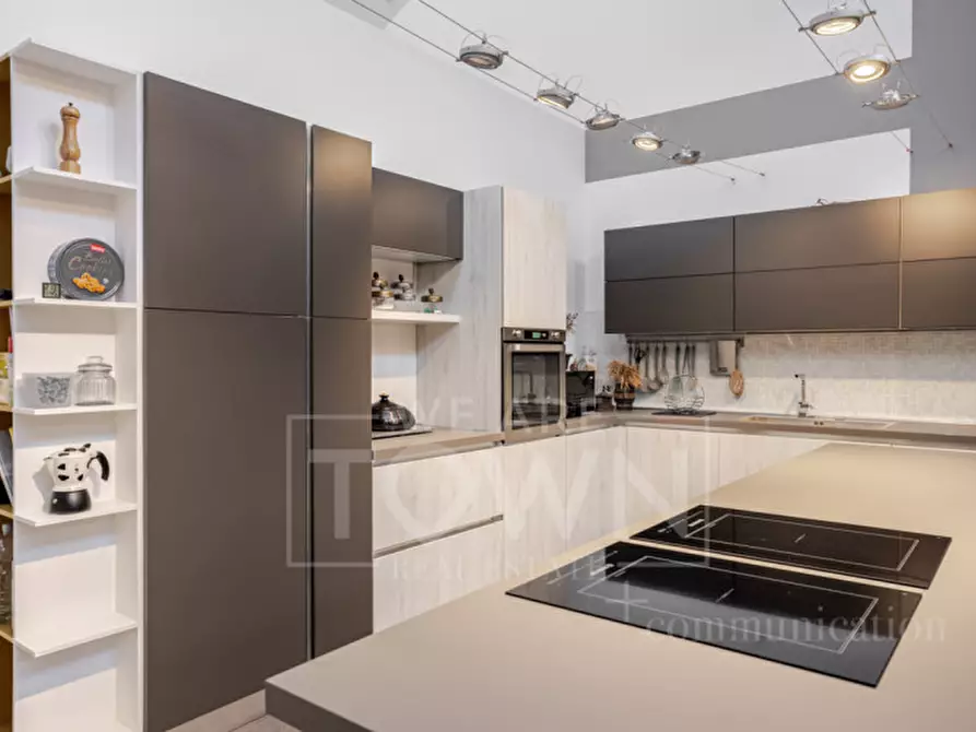 Immagine 23 di Loft/Open space in vendita  in Via Giacomo Watt, 10 a Milano