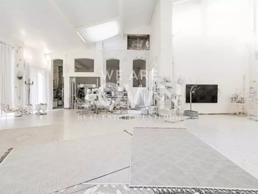 Immagine 1 di Loft/Open space in vendita  in Corso 22 Marzo, 39 a Milano