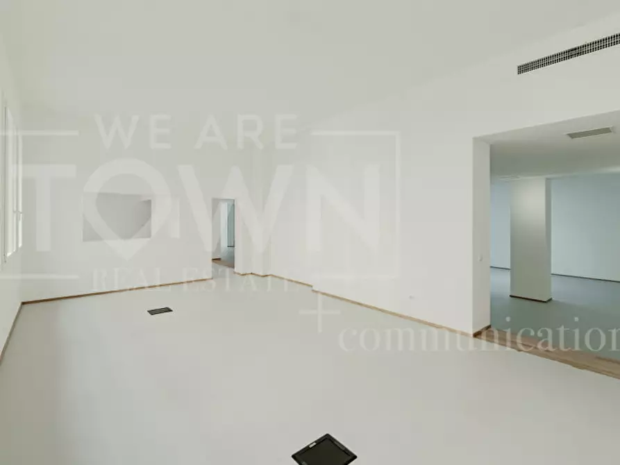 Immagine 9 di Ufficio in vendita  in Via Cardinale Branda Castiglioni, 1 a Milano