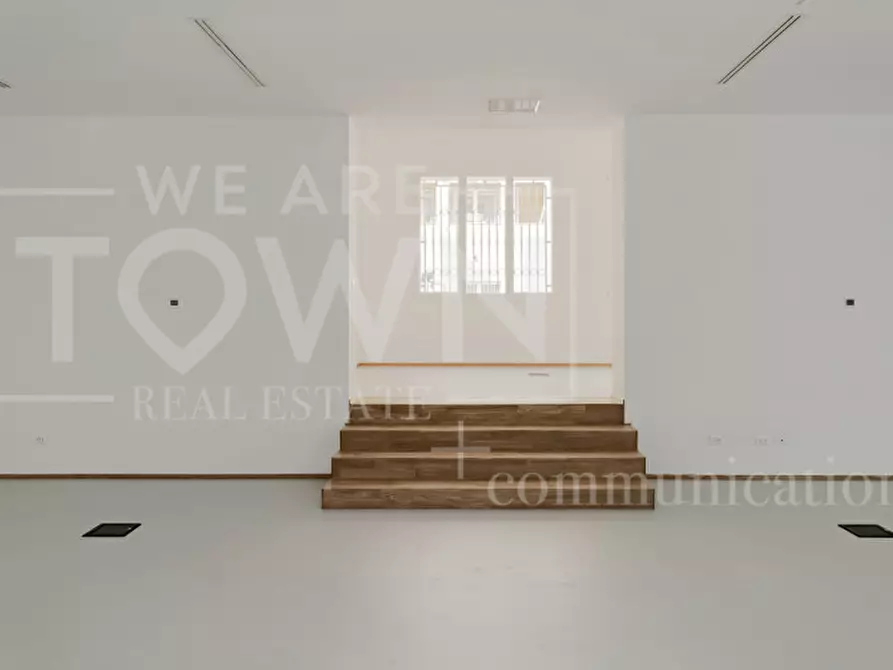 Immagine 12 di Ufficio in vendita  in Via Cardinale Branda Castiglioni, 1 a Milano