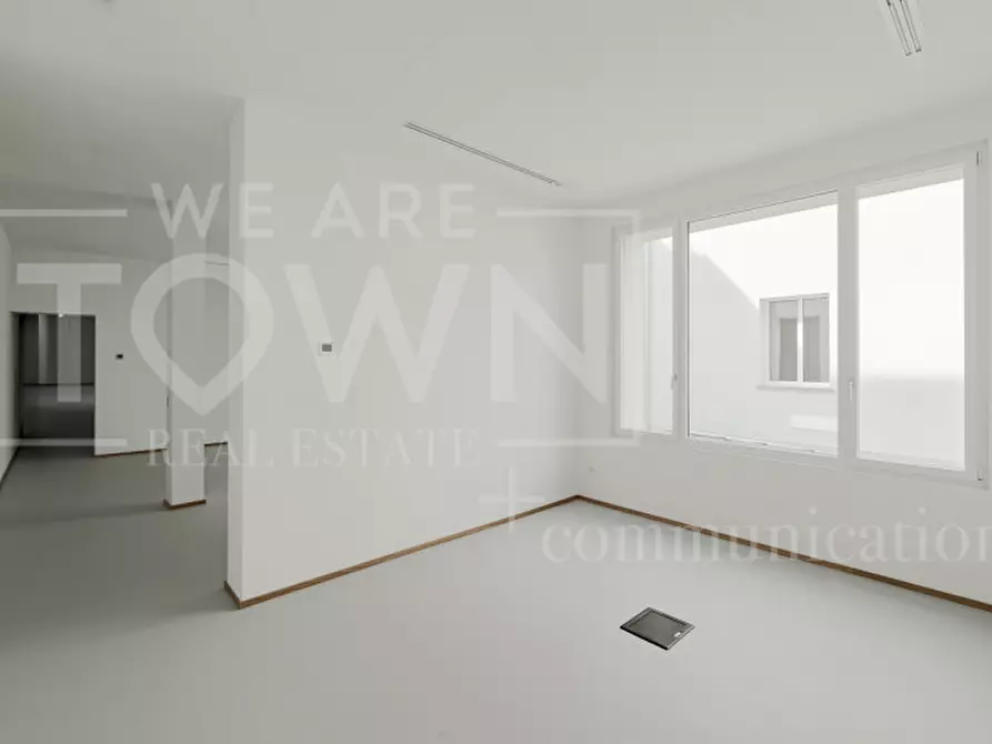 Immagine 15 di Ufficio in vendita  in Via Cardinale Branda Castiglioni, 1 a Milano