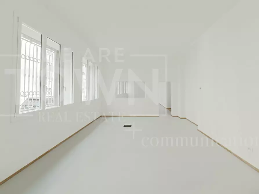 Immagine 12 di Ufficio in vendita  in Via Cardinale Branda Castiglioni, 1 a Milano