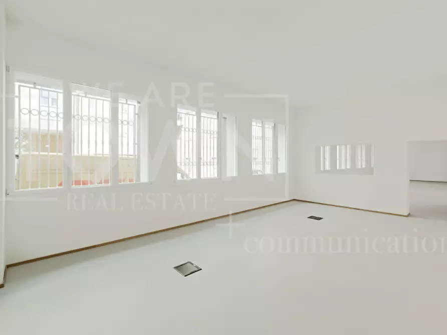Immagine 13 di Ufficio in vendita  in Via Cardinale Branda Castiglioni, 1 a Milano