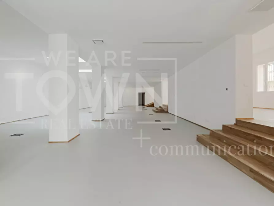 Immagine 17 di Ufficio in vendita  in Via Cardinale Branda Castiglioni, 1 a Milano