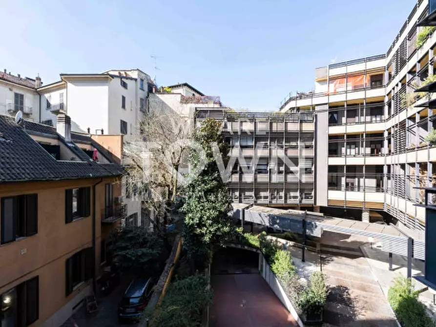 Immagine 5 di Ufficio in affitto  in Via Giacomo Leopardi, 1 a Milano