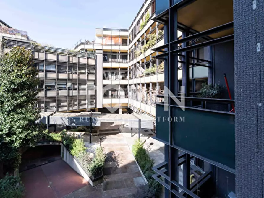 Immagine 6 di Ufficio in affitto  in Via Giacomo Leopardi, 1 a Milano