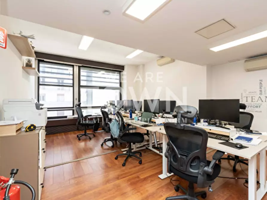 Immagine 18 di Ufficio in affitto  in Via Giacomo Leopardi, 1 a Milano