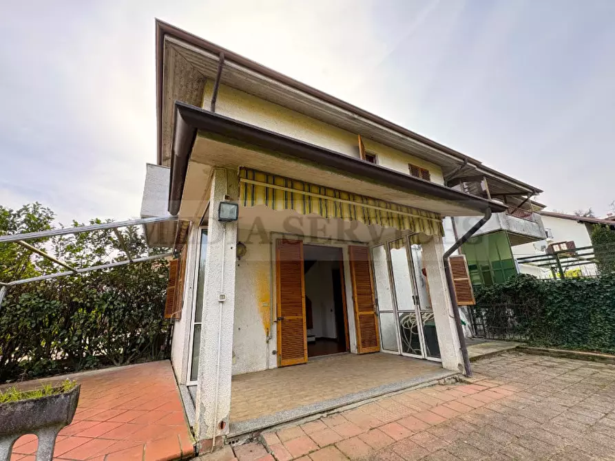 Immagine 7 di Villetta a schiera in vendita  in viale Giuseppe Verdi n° 14 a Godiasco