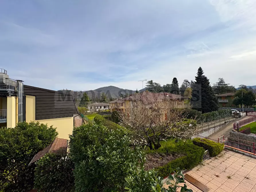 Immagine 13 di Villetta a schiera in vendita  in viale Giuseppe Verdi n° 14 a Godiasco