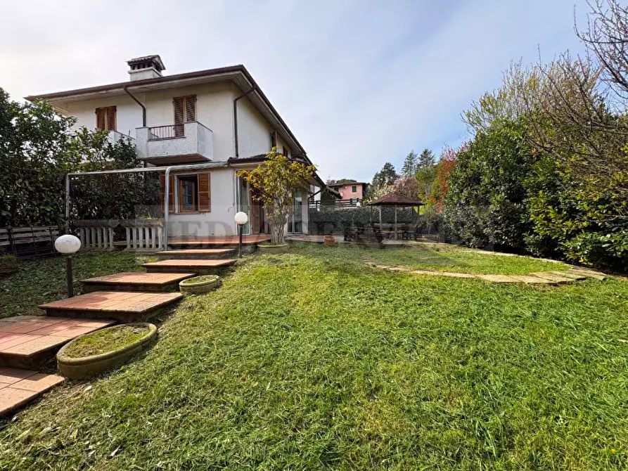 Immagine 23 di Villetta a schiera in vendita  in viale Giuseppe Verdi n° 14 a Godiasco