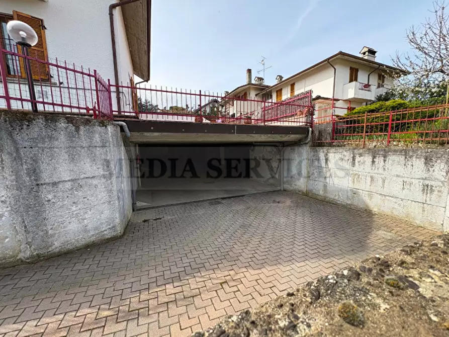 Immagine 24 di Villetta a schiera in vendita  in viale Giuseppe Verdi n° 14 a Godiasco