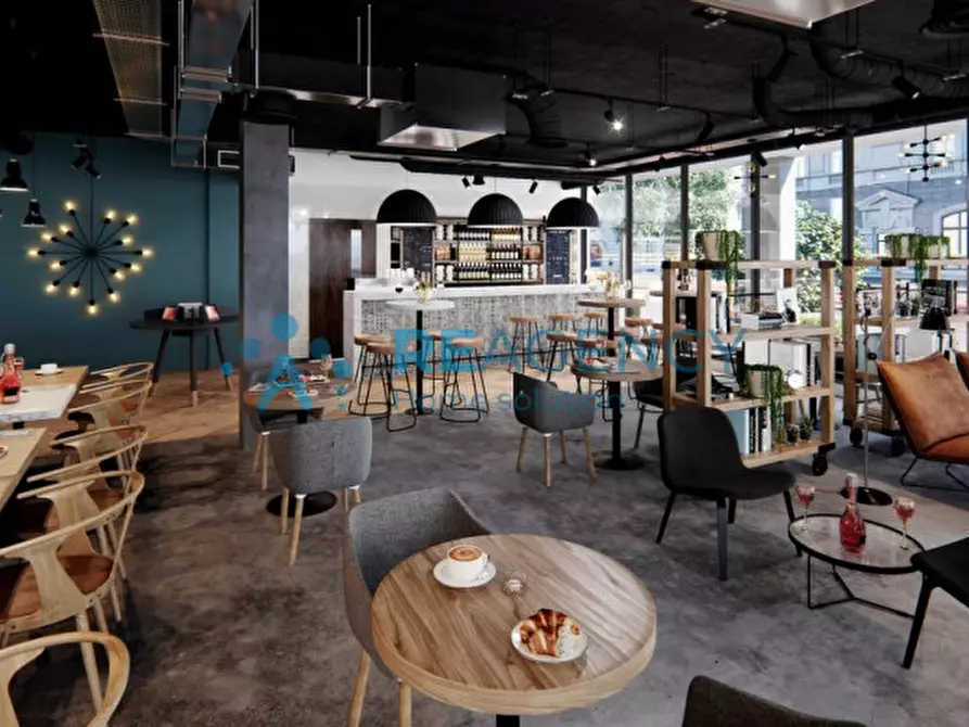 Immagine 3 di Attività commerciale in vendita  a Vicenza