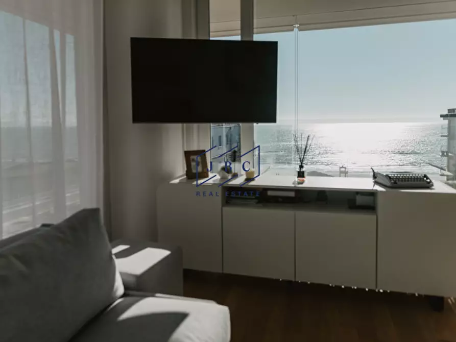 Immagine 5 di Attico in vendita  in Via Andrea Bafile 26°accesso al mare a Jesolo