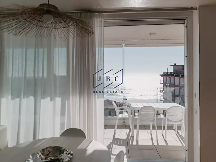Immagine 6 di Attico in vendita  in Via Andrea Bafile 26°accesso al mare a Jesolo