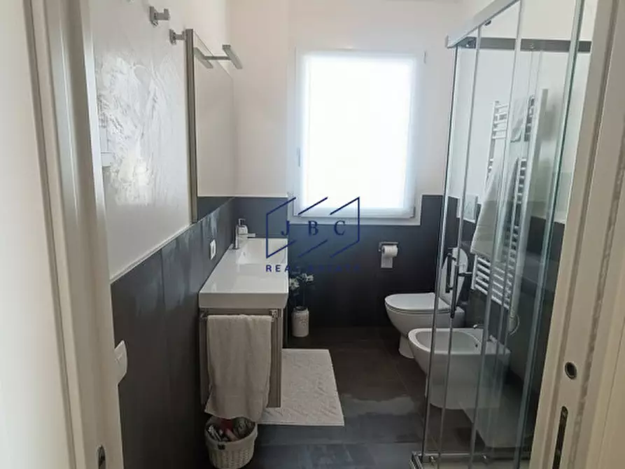 Immagine 15 di Attico in vendita  in Via Andrea Bafile 26°accesso al mare a Jesolo