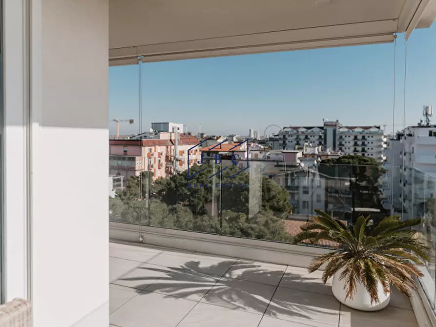 Immagine 24 di Attico in vendita  in Via Andrea Bafile 26°accesso al mare a Jesolo