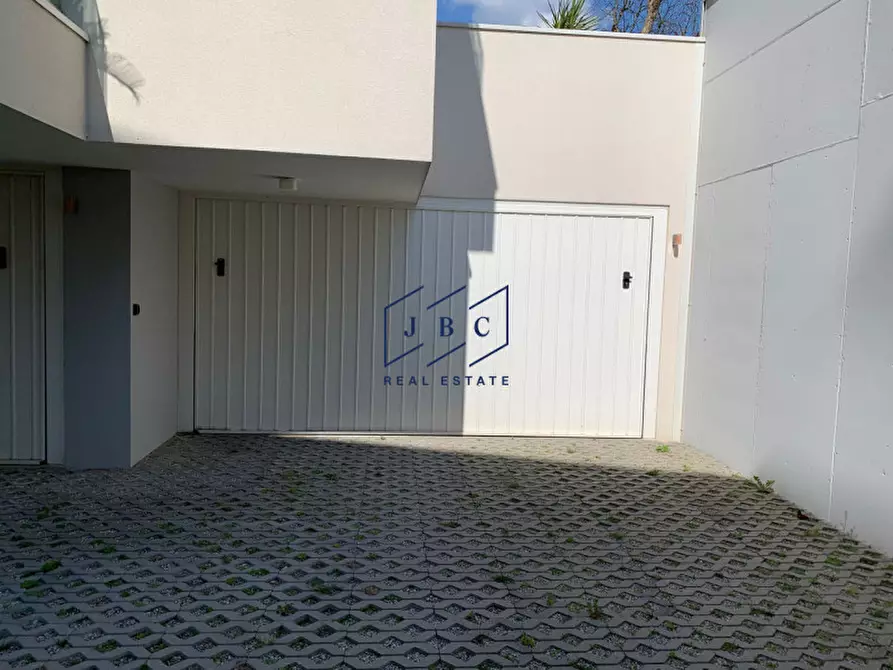 Immagine 29 di Attico in vendita  in Via Andrea Bafile 26°accesso al mare a Jesolo