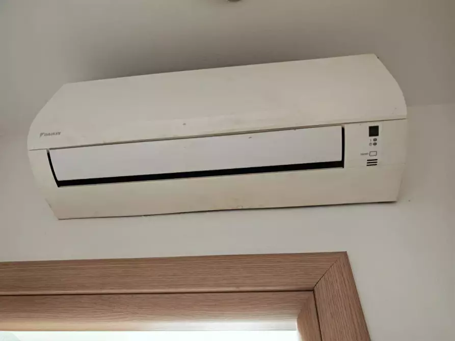 Immagine 19 di Appartamento in vendita  a Rovigo