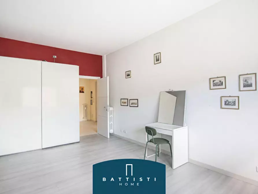 Immagine 15 di Appartamento in vendita  in Largo Appio Claudio a Roma