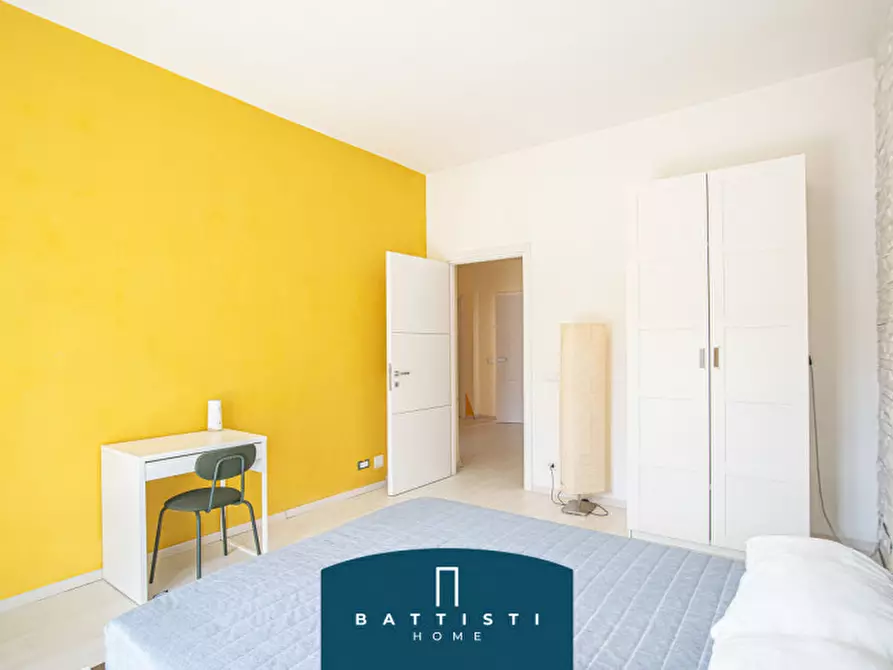 Immagine 21 di Appartamento in vendita  in Largo Appio Claudio a Roma
