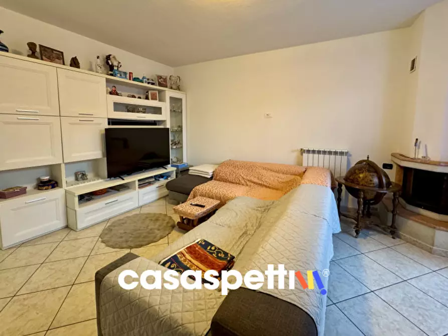 Immagine 13 di Villa in vendita  in Via Del Glicine 4 a Landriano