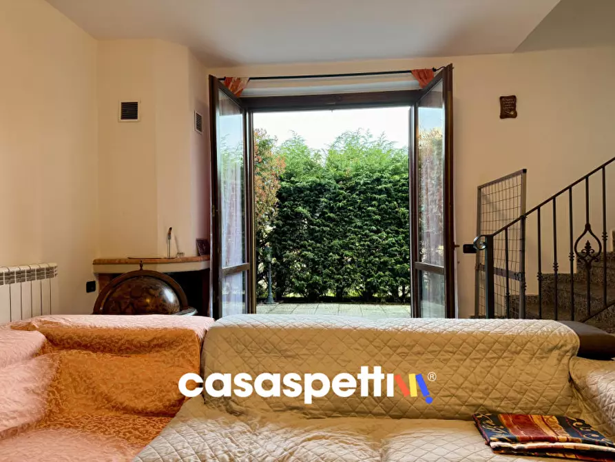 Immagine 16 di Villa in vendita  in Via Del Glicine 4 a Landriano