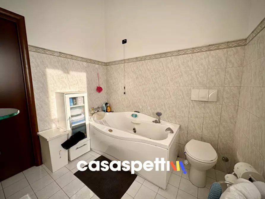 Immagine 37 di Villa in vendita  in Via Del Glicine 4 a Landriano