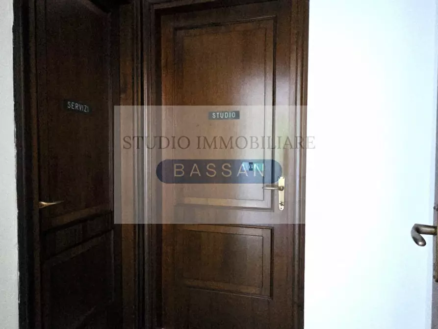Immagine 13 di Appartamento in vendita  in Via Alessandro Volta 32 a Gallarate