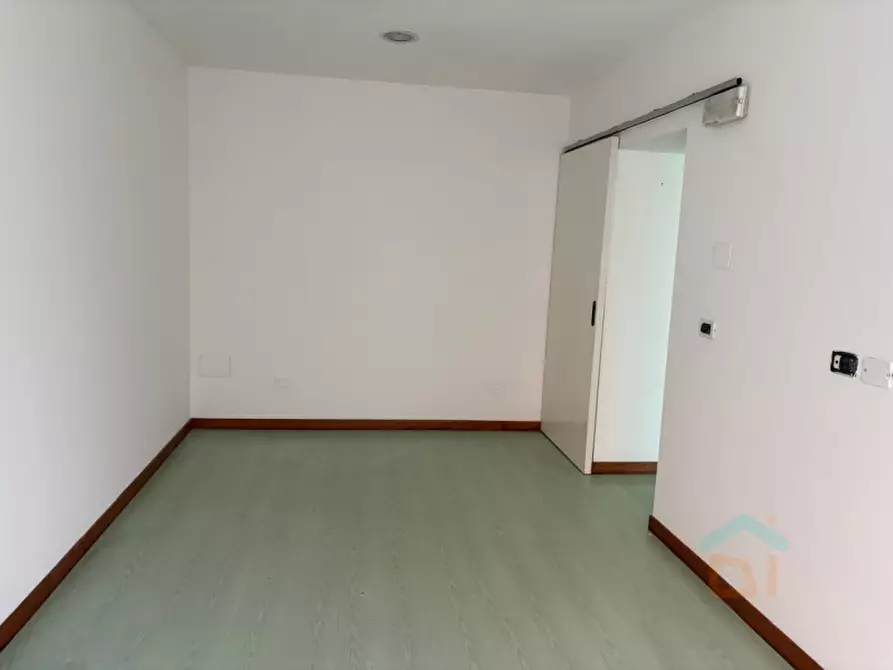 Immagine 2 di Negozio in vendita  in via Roma 43 a Cervignano Del Friuli