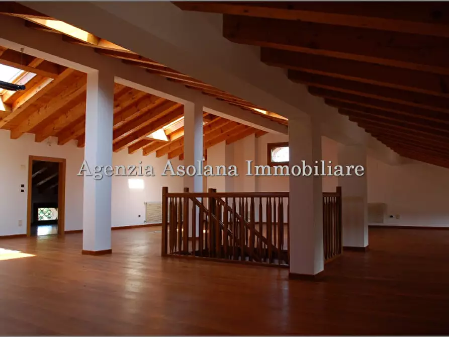 Immagine 15 di Attico in affitto  in Via Calò a Asolo