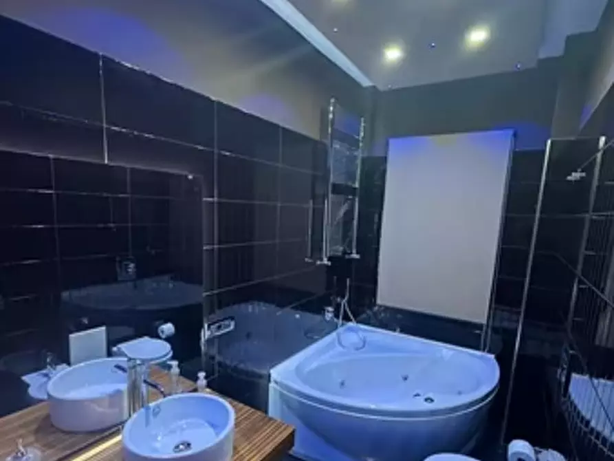 Immagine 4 di Appartamento in affitto  in piazzetta arenella a Napoli