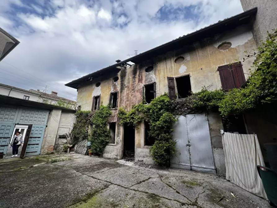Immagine 5 di Casa indipendente in vendita  a Remedello
