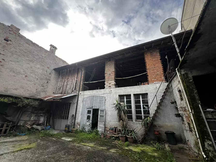 Immagine 11 di Casa indipendente in vendita  a Remedello