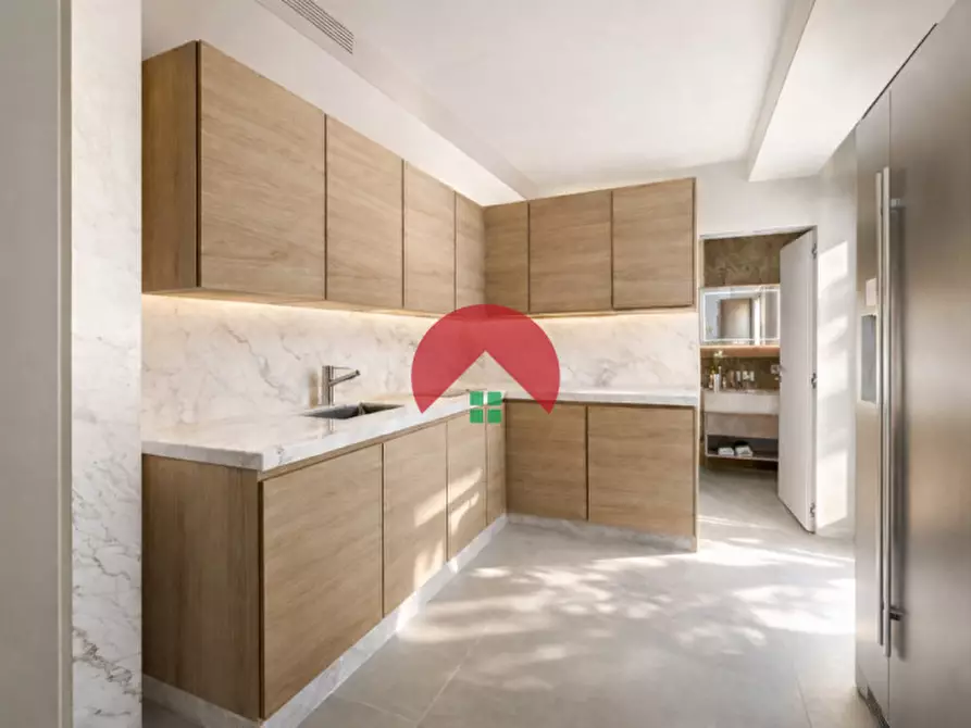 Immagine 3 di Appartamento in vendita  in Via del Rosmarino a Matera