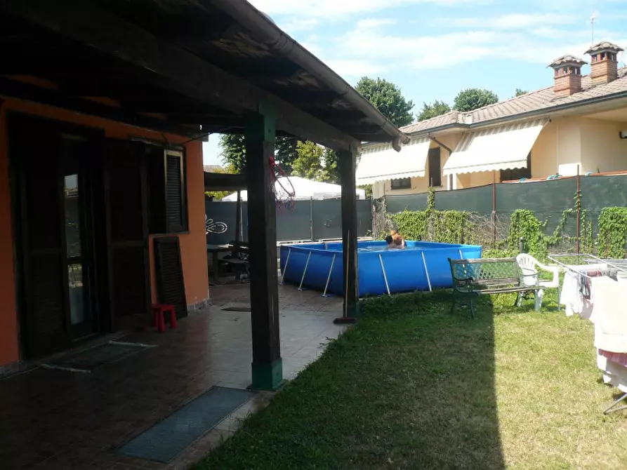 Immagine 4 di Villa in vendita  in via Paolo Borsellino n. 14, 26866 Castiraga Vidardo Lodi a Castiraga Vidardo