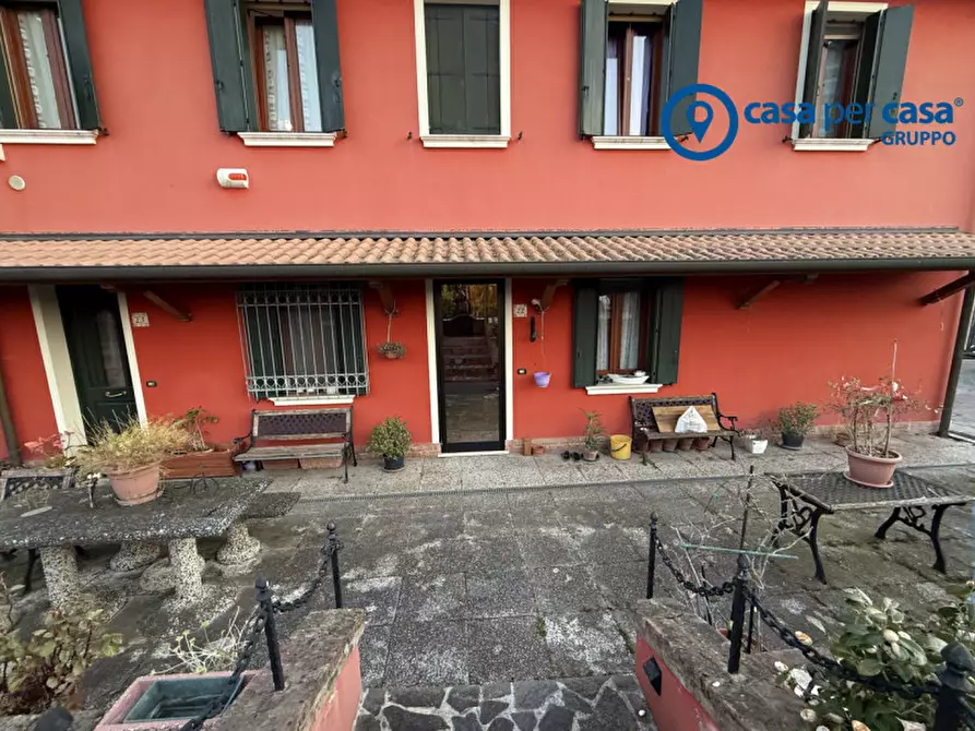 Immagine 32 di Villetta a schiera in affitto  in Località Artessura 22 a Adria