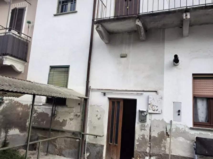 Immagine 1 di Casa indipendente in vendita  in Vicolo Rossi a Buscate