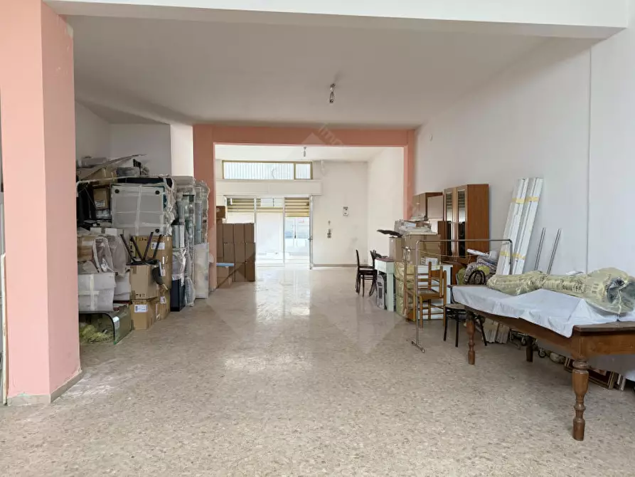 Immagine 5 di Negozio in affitto  in Via Duca Degli Abruzzi 88G a Andria