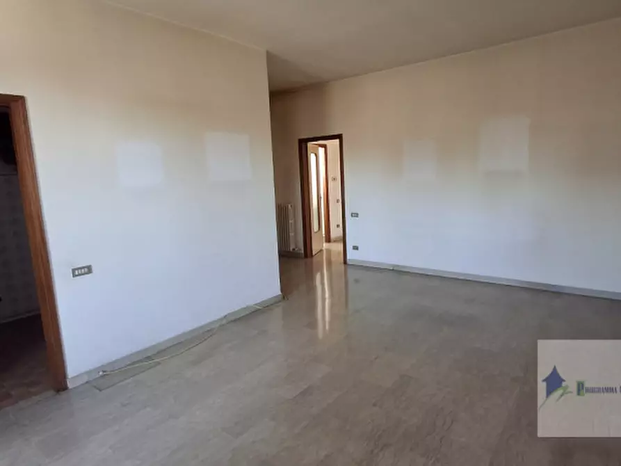 Immagine 7 di Negozio in vendita  in Via Milano 47 a Turbigo