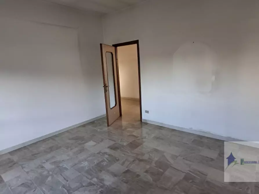 Immagine 12 di Negozio in vendita  in Via Milano 47 a Turbigo
