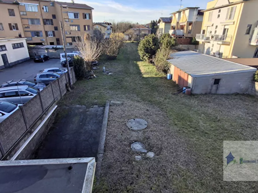 Immagine 15 di Negozio in vendita  in Via Milano 47 a Turbigo