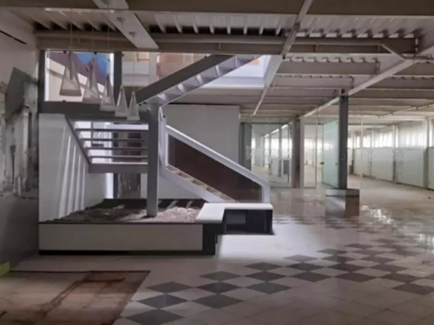 Immagine 6 di Capannone industriale in vendita  in Via Amedeo Avogadro, 3, 61032 Rosciano PU, Italia a Fano