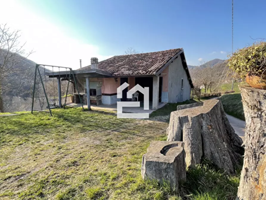 Immagine 1 di Rustico / casale in vendita  in via Santa maria a Provaglio Val Sabbia