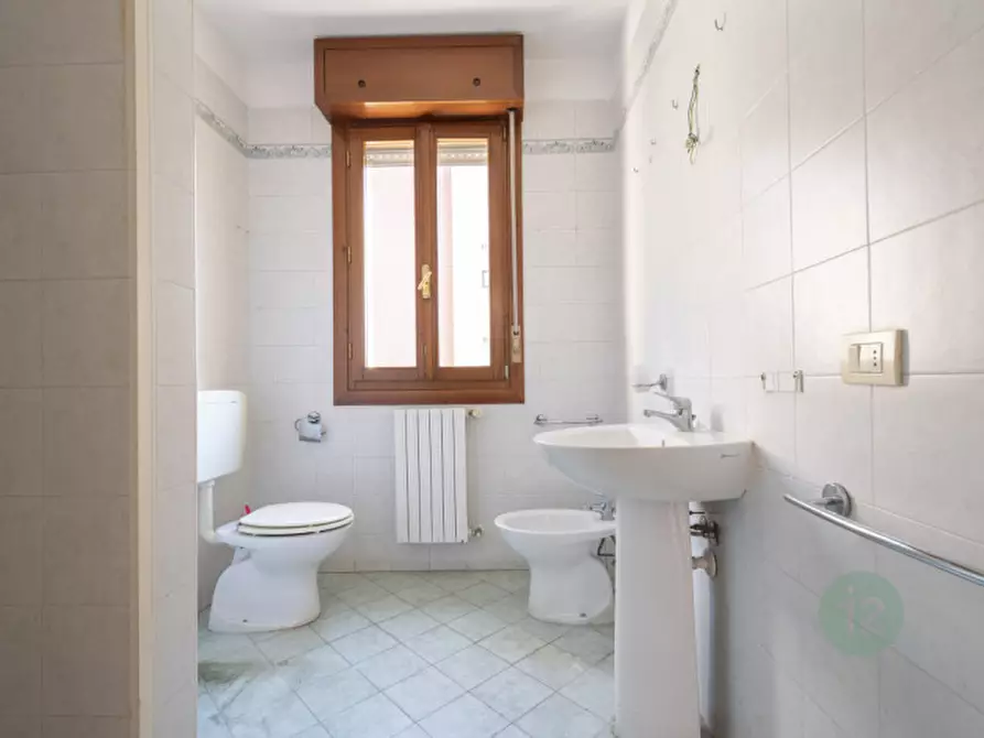 Immagine 10 di Appartamento in vendita  in via del bramante 40 a Carpi