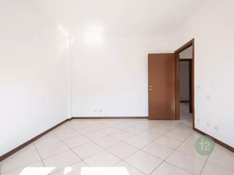 Immagine 13 di Appartamento in vendita  in via del bramante 40 a Carpi