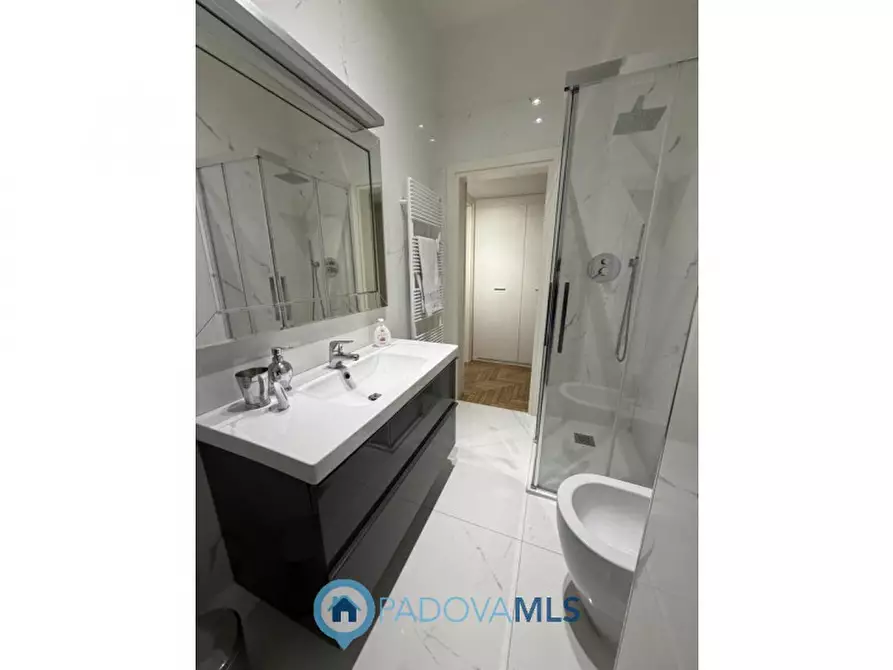 Immagine 2 di Appartamento in vendita  in Via San Gregorio Barbarigo, 28 a Padova